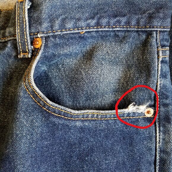 Levi’s 550 Jeans Men’s 34x31 Blue Relaxed Fit Denim *FLAWS* - Picture 5 of 9